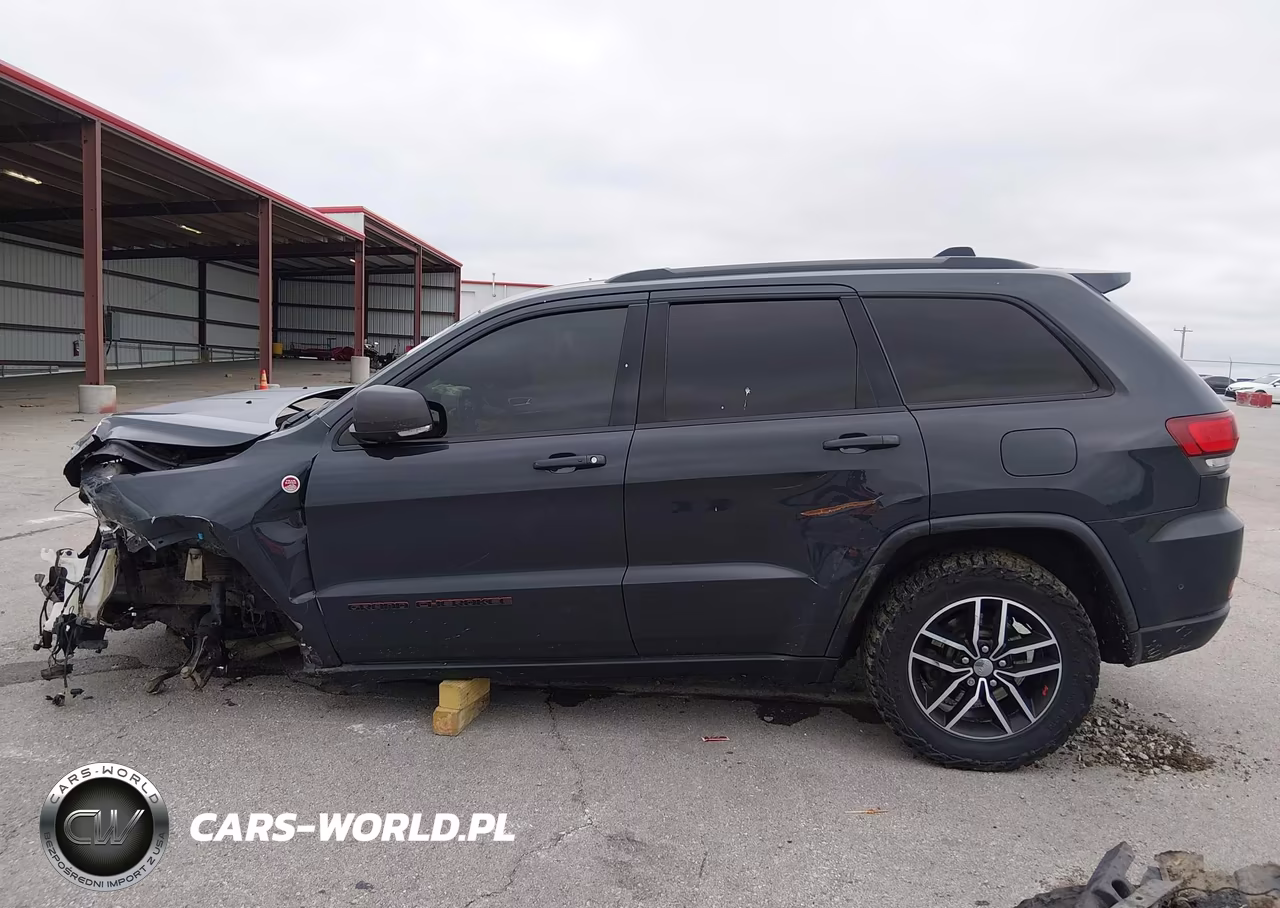 2017 Jeep Grand Cherokee Trailhawk 4X4 VIN:1C4RJFLT0HC694521 - 15