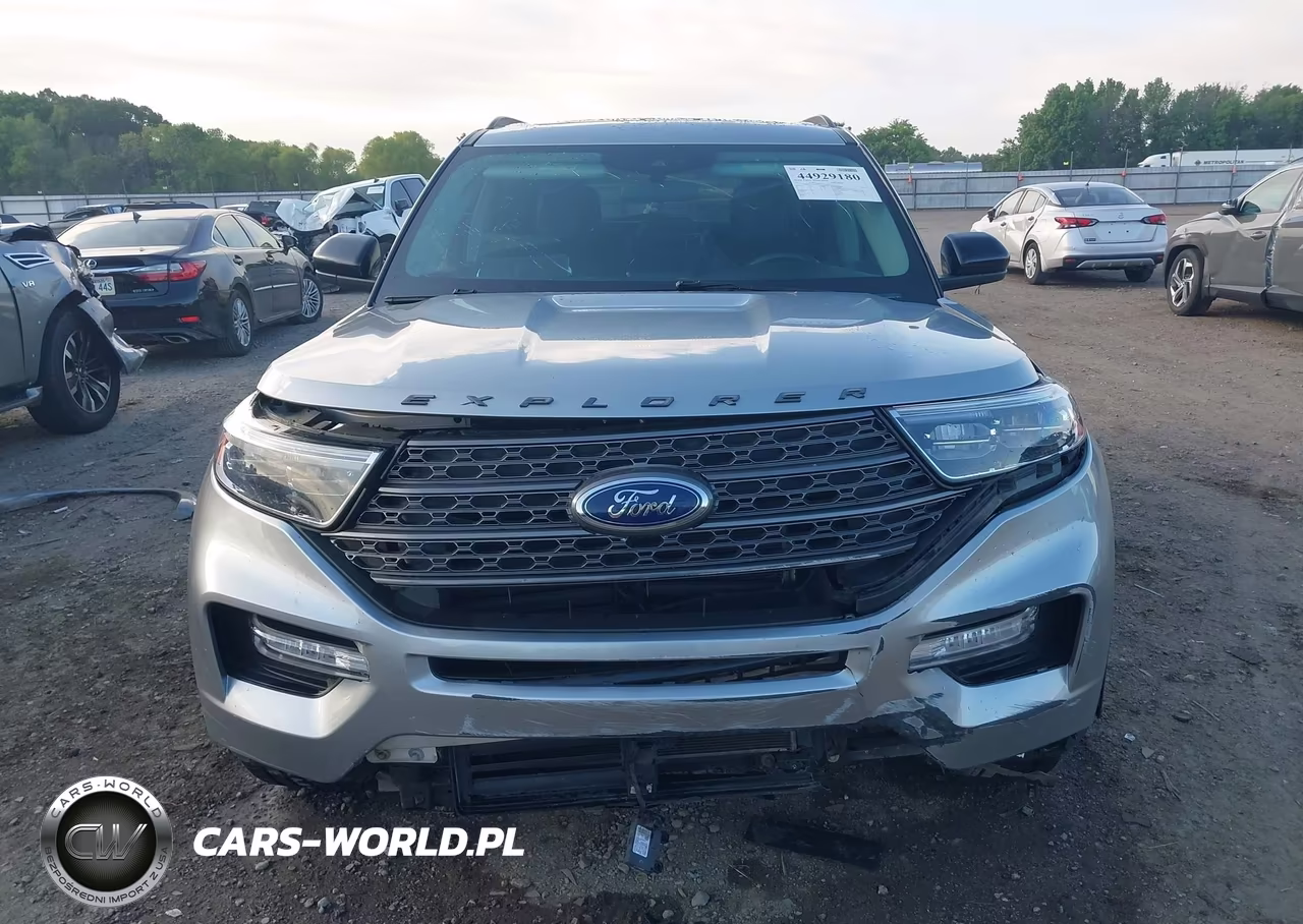 2022 Ford Explorer Xlt VIN:1FMSK7DH3NGB39299 - 12