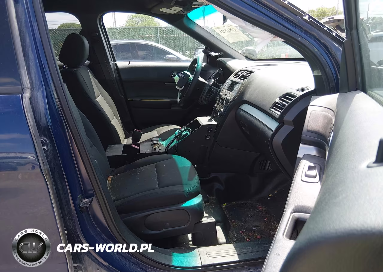 2016 Ford Utility Police Interceptor VIN:1FM5K8AR8GGB43464 - 5