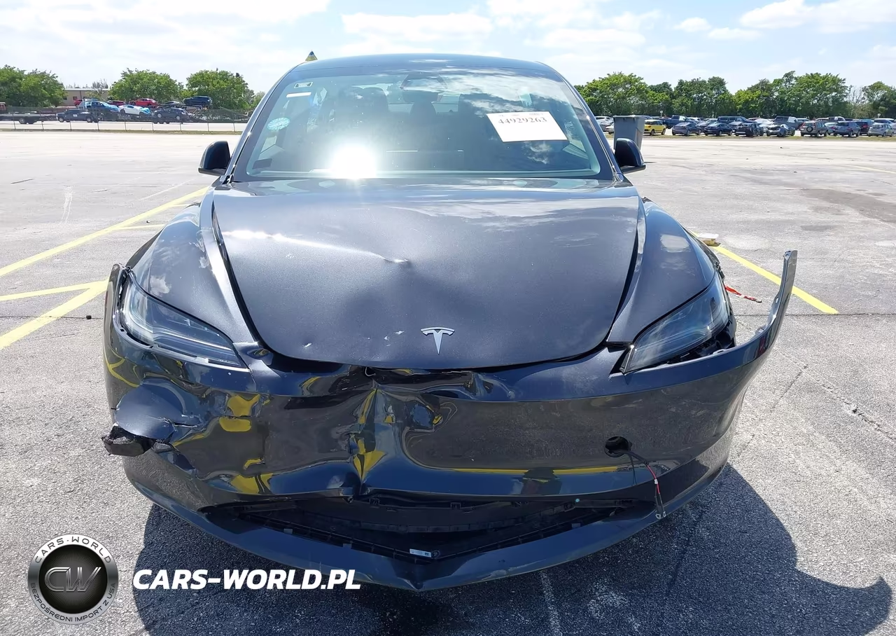 2025 Tesla Model 3 Long Range Rear-Wheel Drive-Standard Rear-Wheel Drive VIN:5YJ3E1EA2SF985864 - 6