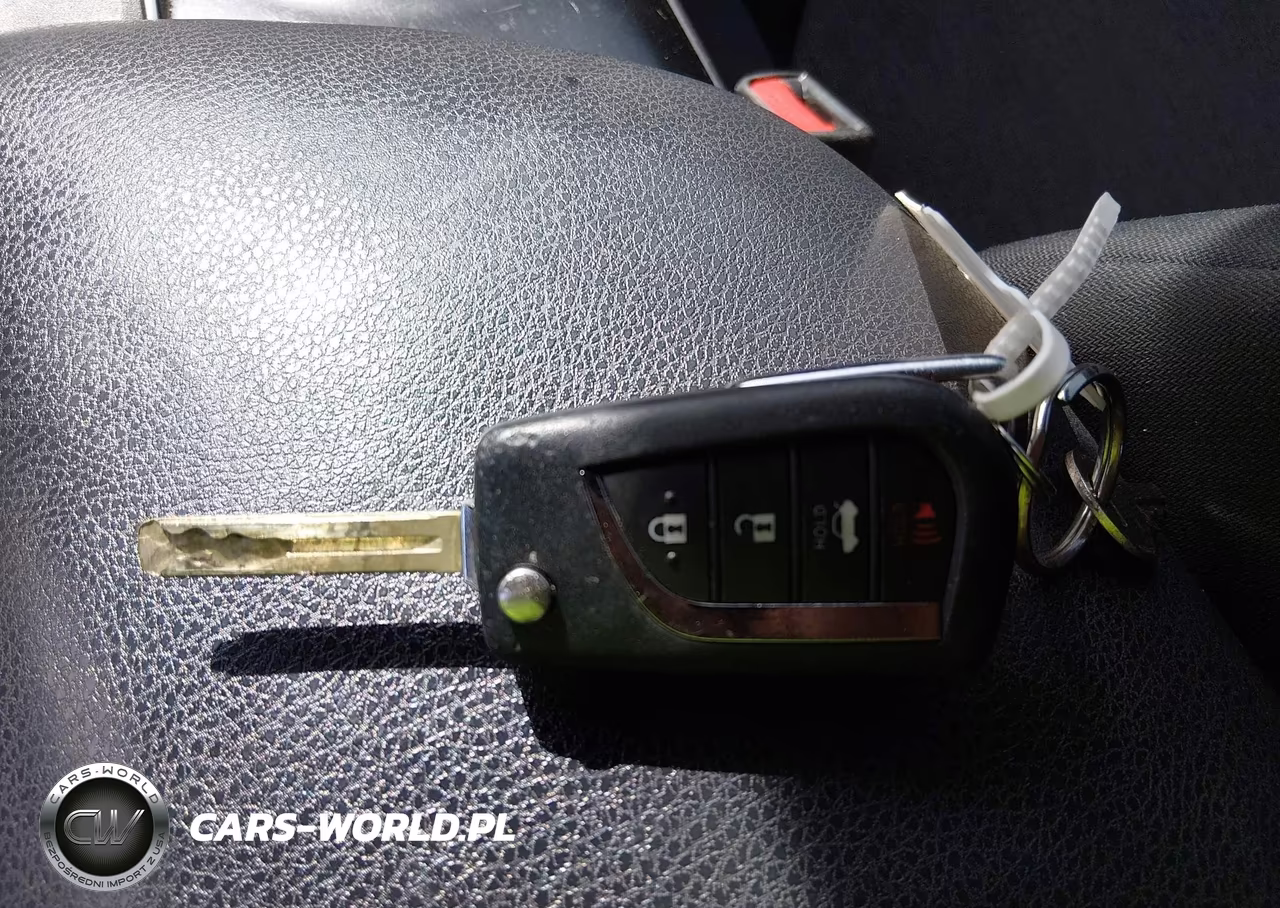 2019 Toyota Camry Le VIN:4T1B11HK5KU754018 - 11