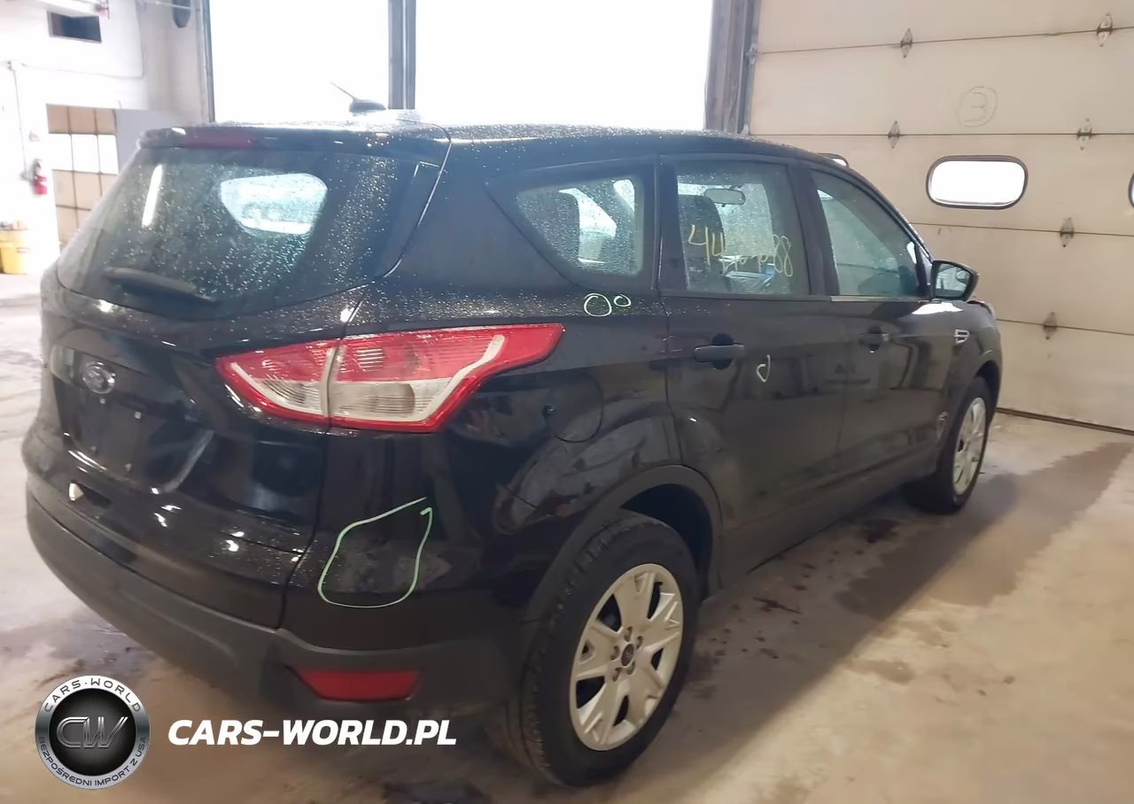 2013 Ford Escape S VIN:1FMCU0F73DUB15286 - 4