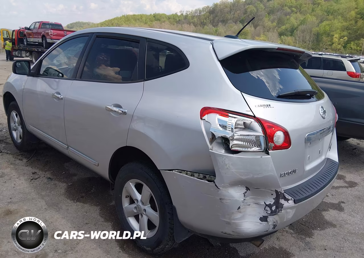 2012 Nissan Rogue S VIN:JN8AS5MV6CW714786 - 3