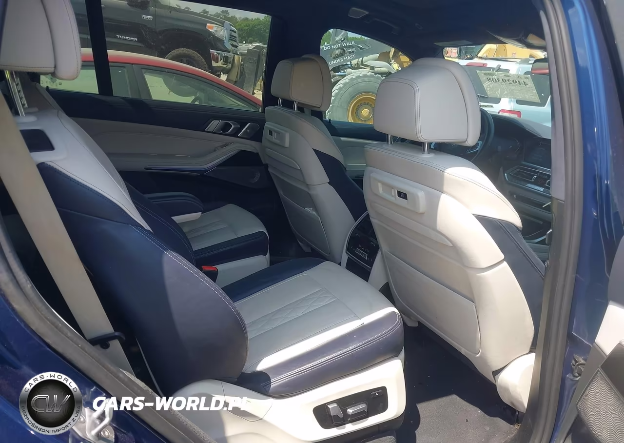 2020 BMW X7 xDrive40I VIN:5UXCW2C04L9B43425 - 8