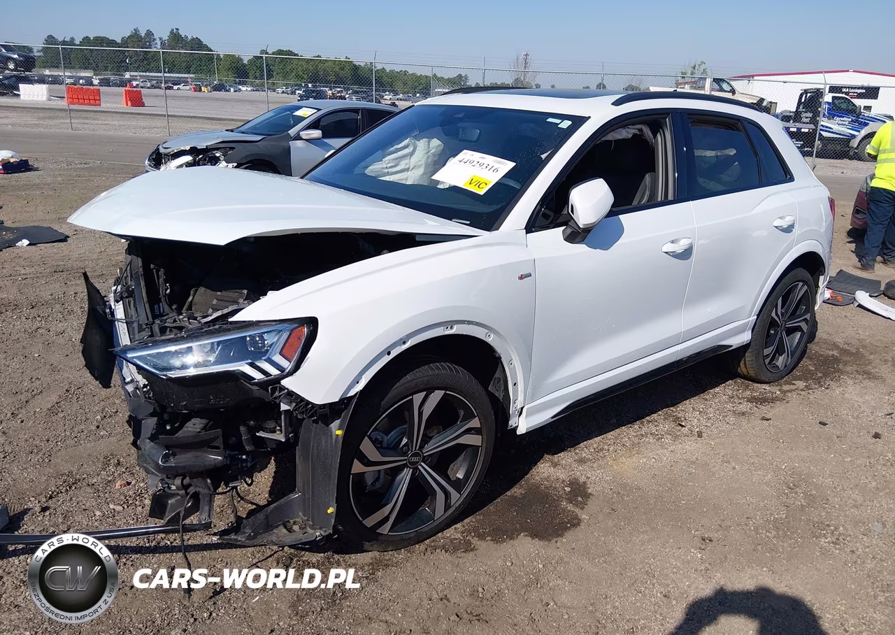 2024 Audi Q3 Premium Plus 45 Tfsi S Line Quattro Tiptronic VIN:WA1EECF34R1085629 - 2
