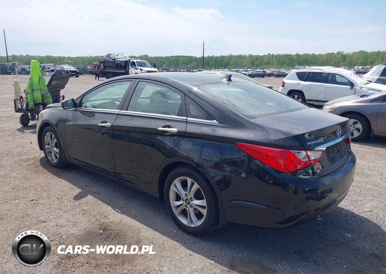 2011 Hyundai Sonata Limited VIN:5NPEC4AC8BH304373 - 3