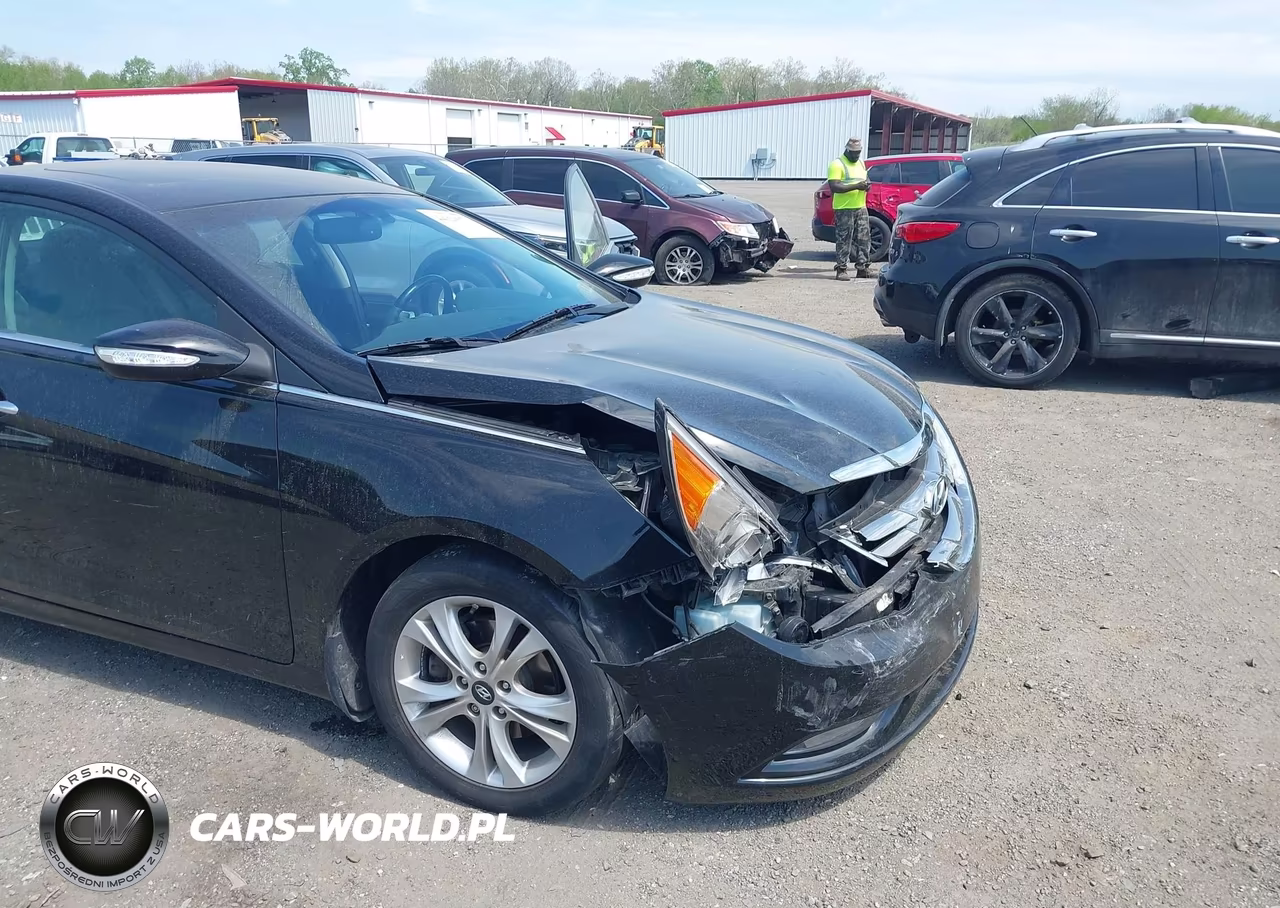 2011 Hyundai Sonata Limited VIN:5NPEC4AC8BH304373 - 6