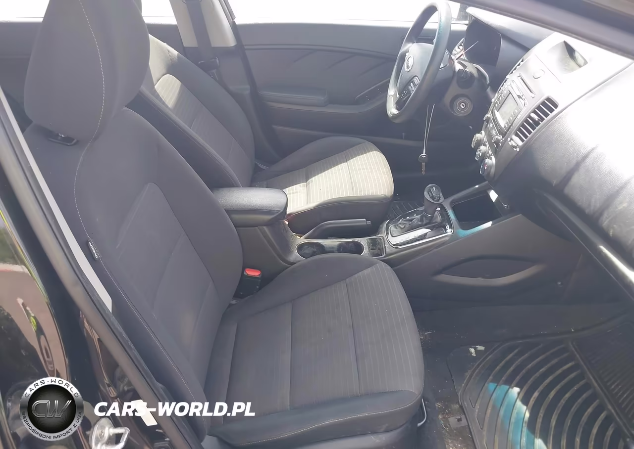 2018 Kia Forte Lx VIN:3KPFL4A74JE168995 - 5