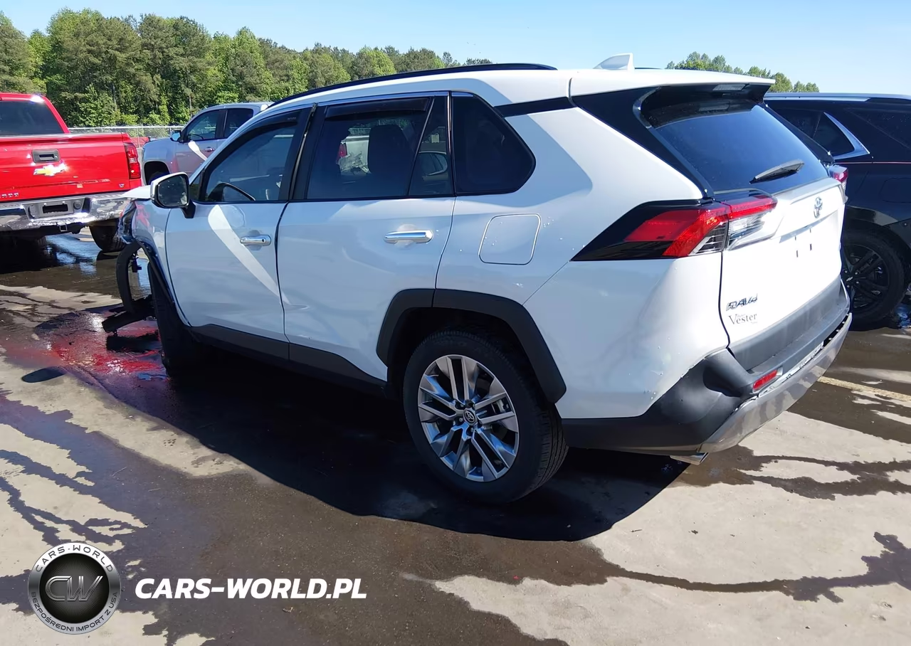 2023 Toyota Rav4 Limited VIN:2T3Y1RFV3PW241192 - 3
