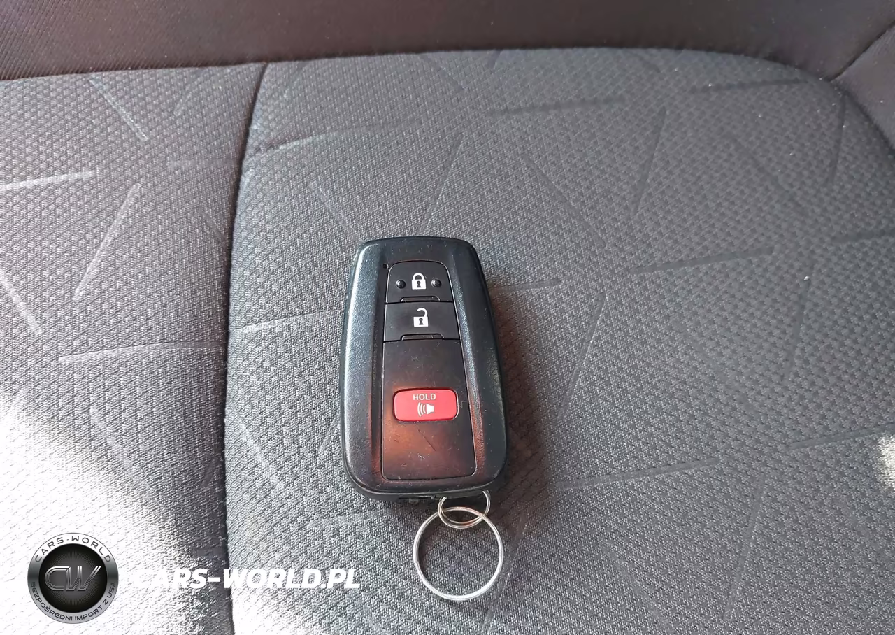 2021 Toyota Rav4 Hybrid Xle VIN:2T3RWRFV9MW116537 - 11