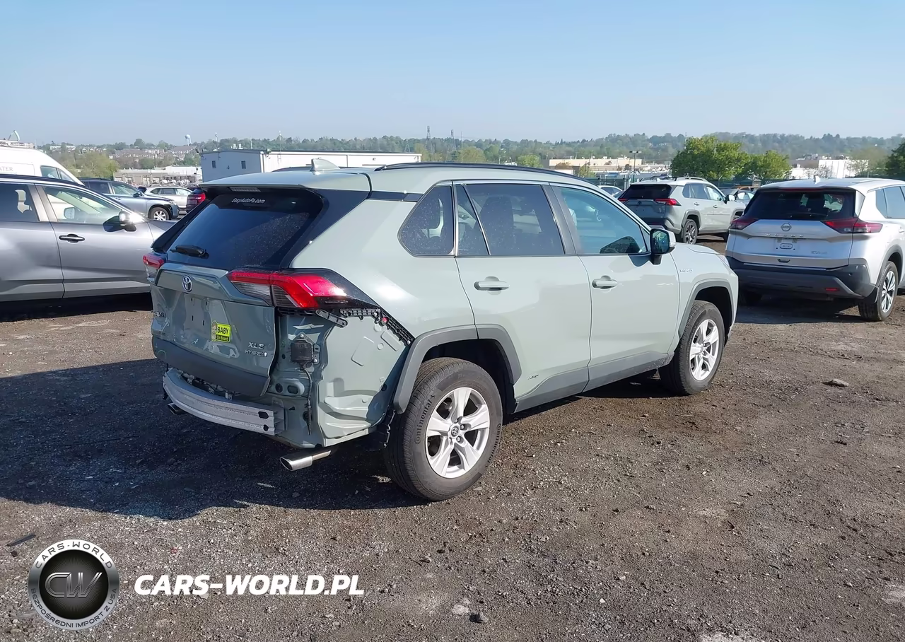 2021 Toyota Rav4 Hybrid Xle VIN:2T3RWRFV9MW116537 - 4