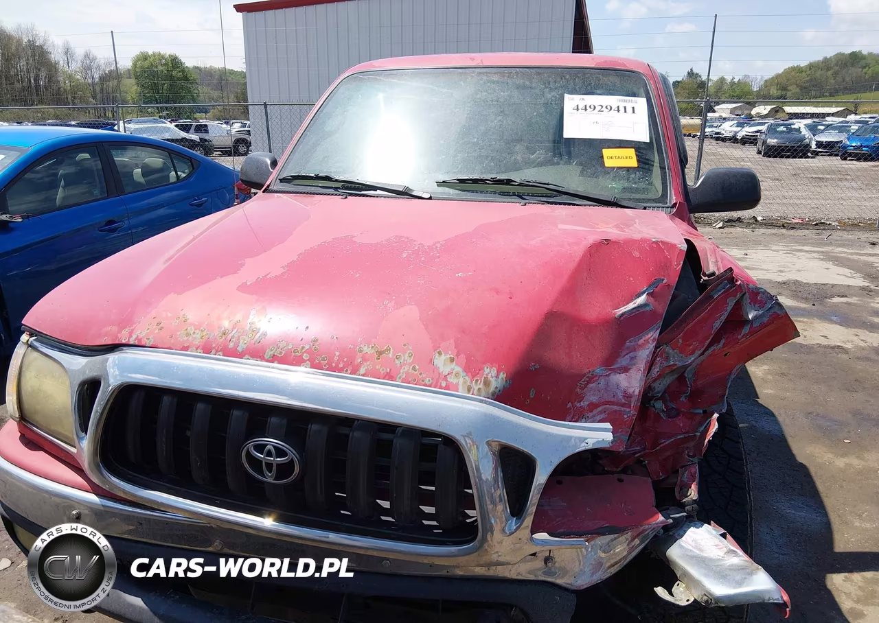 2004 Toyota Tacoma VIN:5TEWM72N74Z439671 - 12