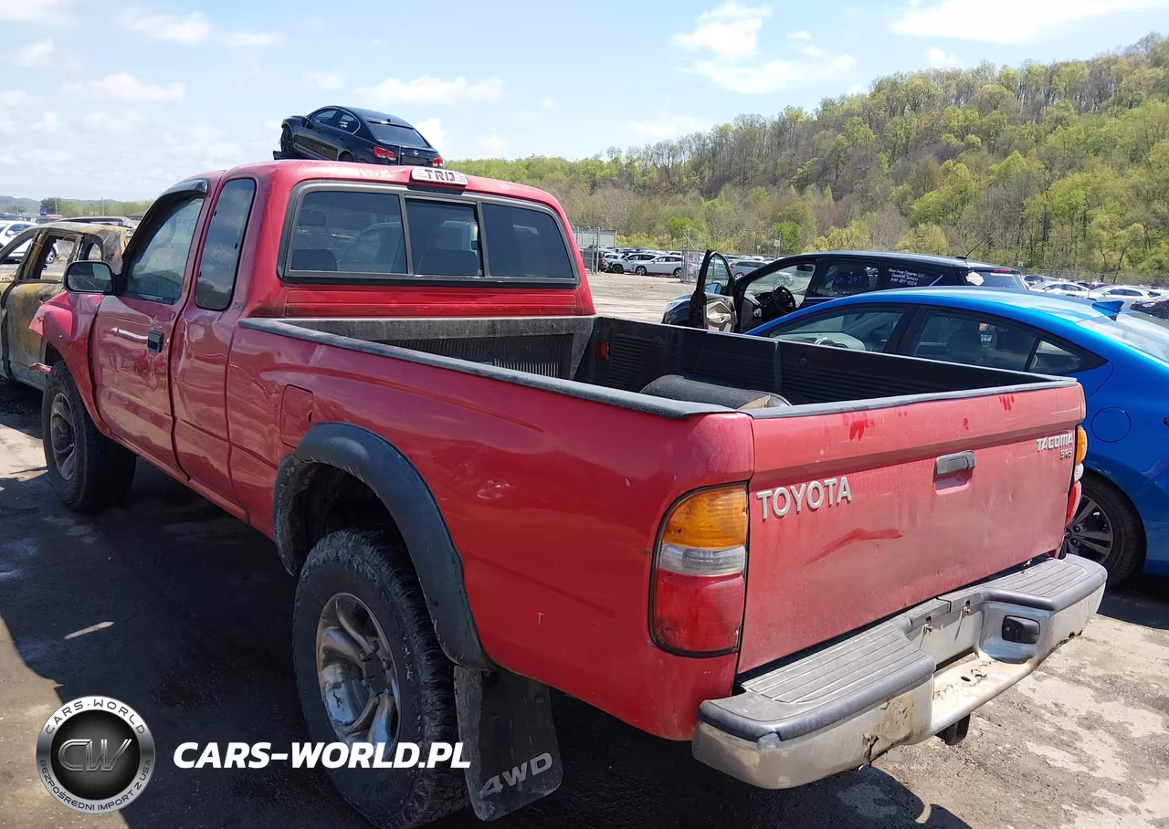 2004 Toyota Tacoma VIN:5TEWM72N74Z439671 - 3