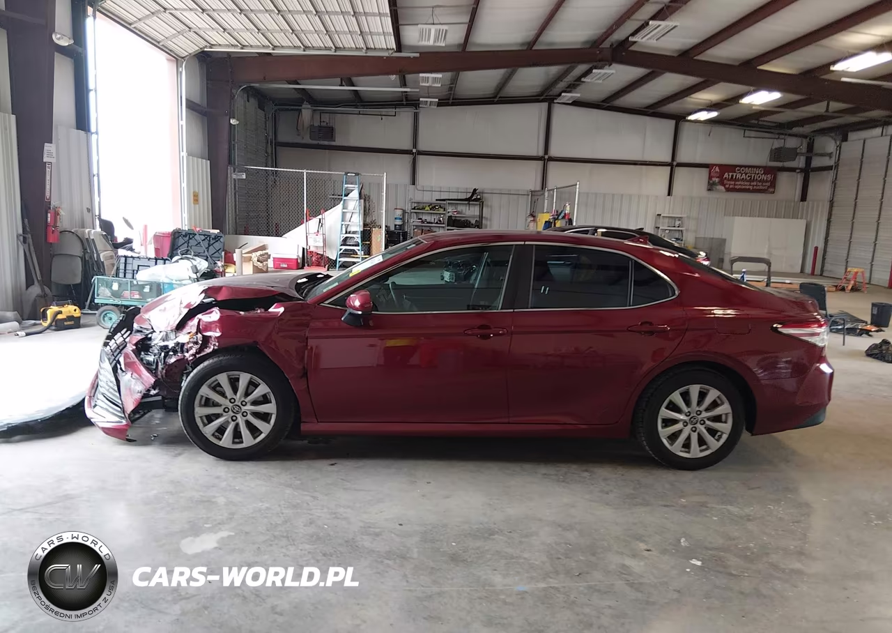2019 Toyota Camry Le VIN:4T1B11HK3KU733331 - 14