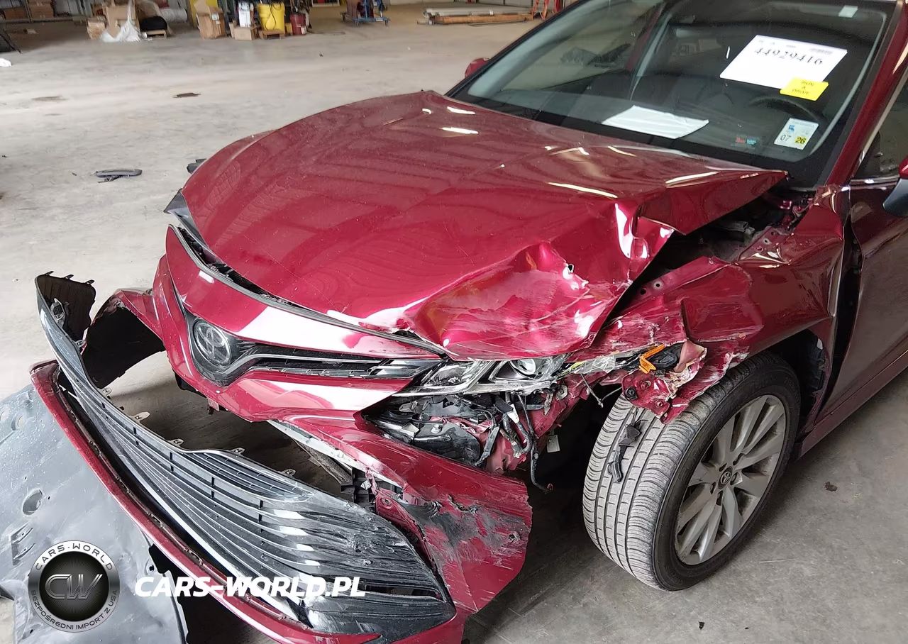 2019 Toyota Camry Le VIN:4T1B11HK3KU733331 - 6