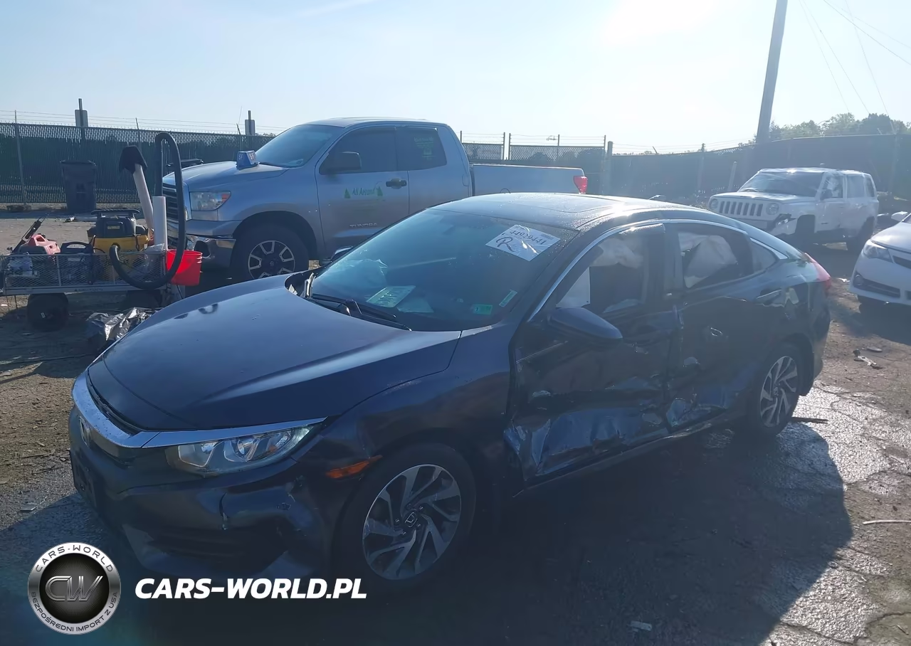2018 Honda Civic Ex VIN:2HGFC2F74JH589439 - 2