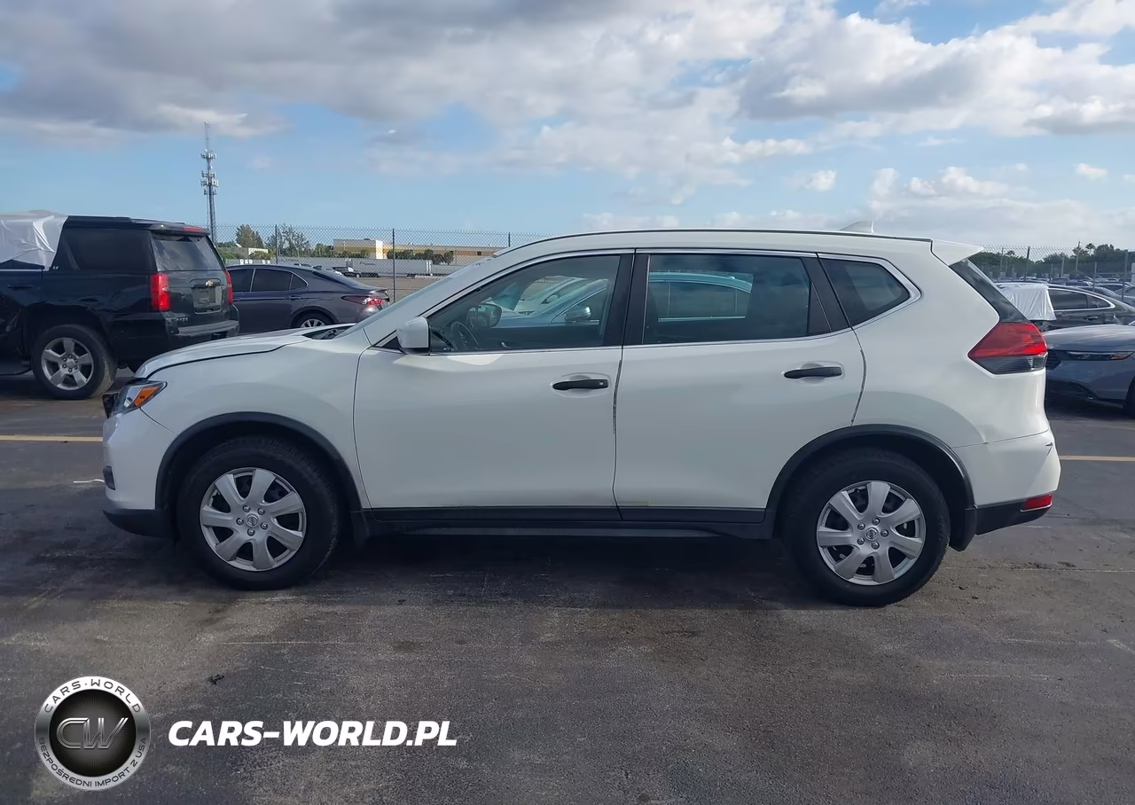 2018 Nissan Rogue S VIN:5N1AT2MT9JC830452 - 14