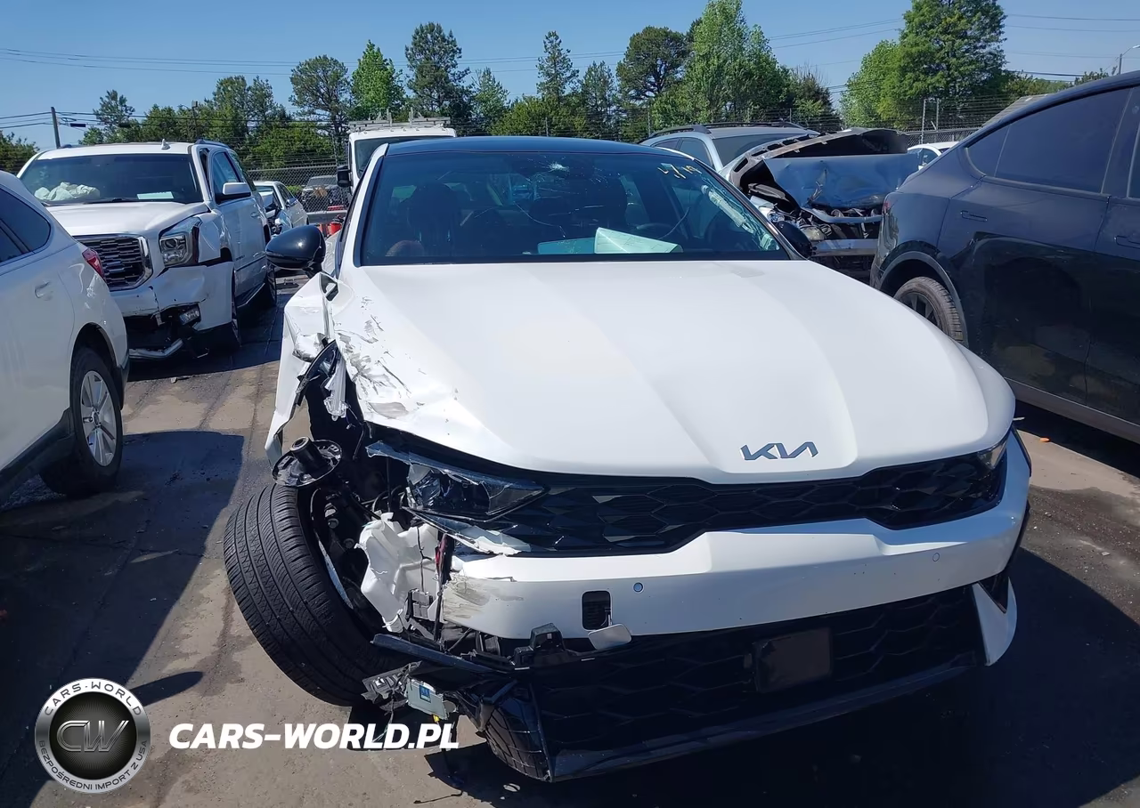 2025 Kia K5 Gt-Line VIN:KNAG64J73S5393463 - 13