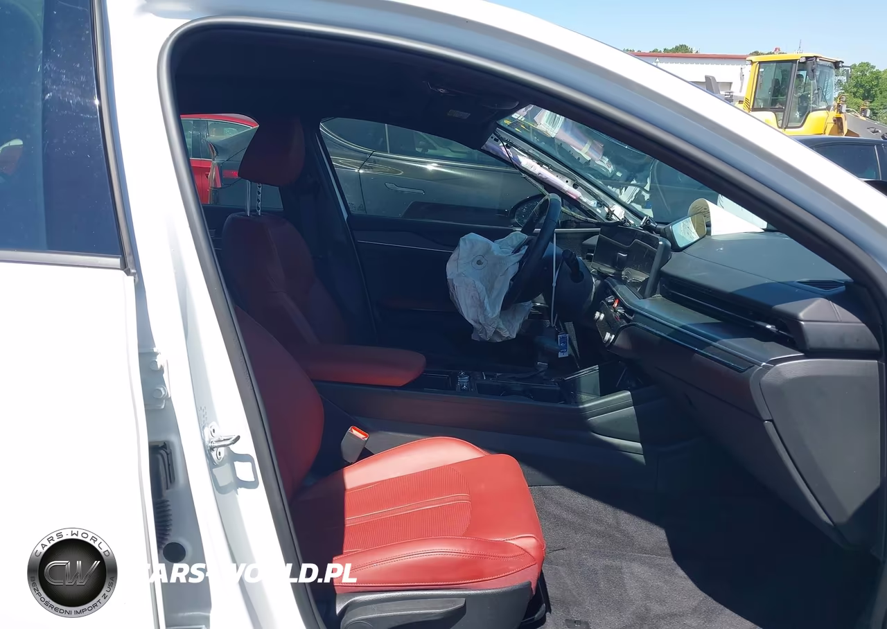 2025 Kia K5 Gt-Line VIN:KNAG64J73S5393463 - 5