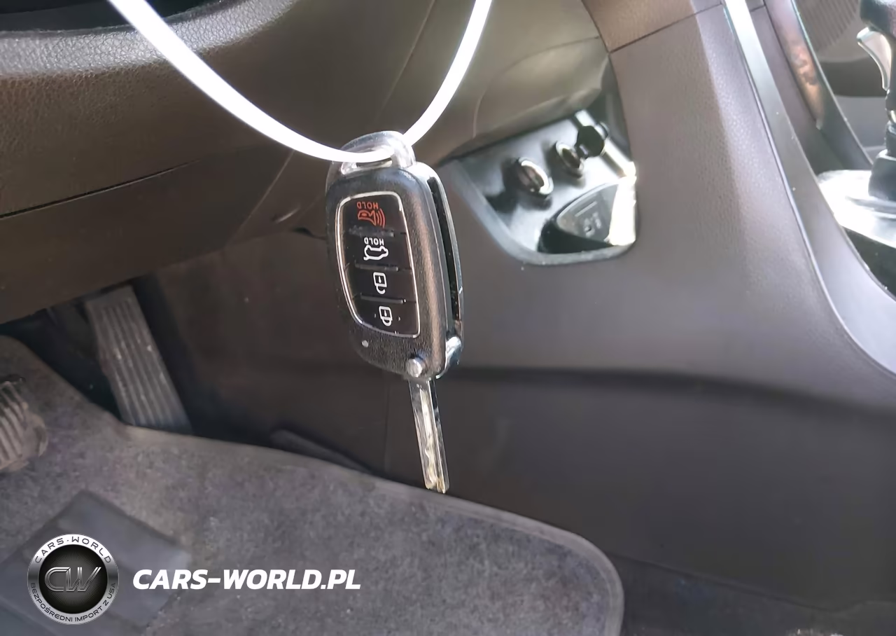 2017 Hyundai Santa Fe Se VIN:KM8SMDHF7HU198248 - 11