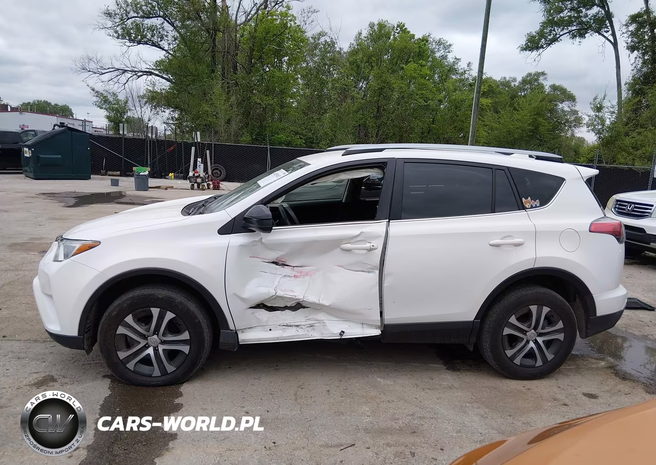 2018 Toyota Rav4 Le VIN:JTMZFREV1JJ212027 - 14
