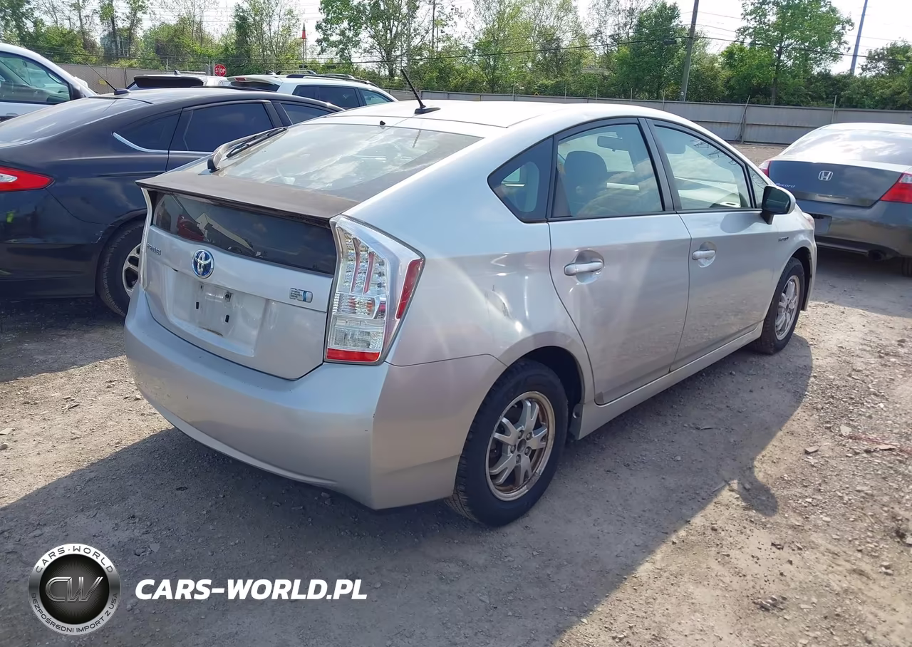 2010 Toyota Prius Iii VIN:JTDKN3DU5A0098713 - 4