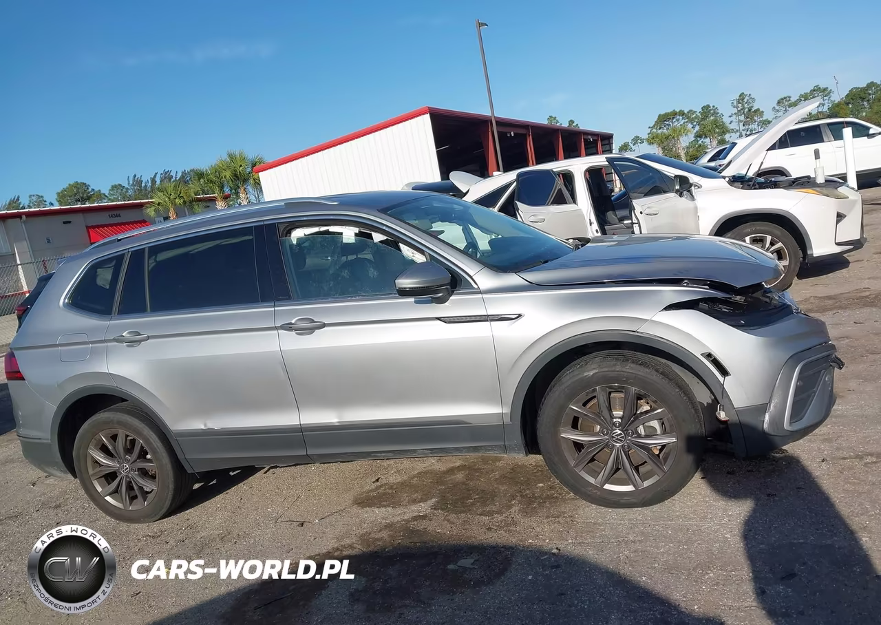 2023 Volkswagen Tiguan 2.0T Se VIN:3VV3B7AX3PM090460 - 12
