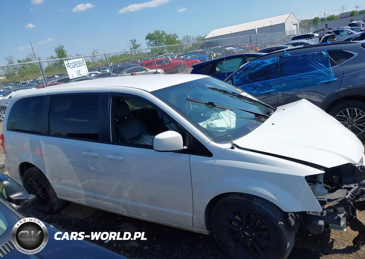 2019 Dodge Grand Caravan Gt VIN:2C4RDGEG2KR670233 - 14