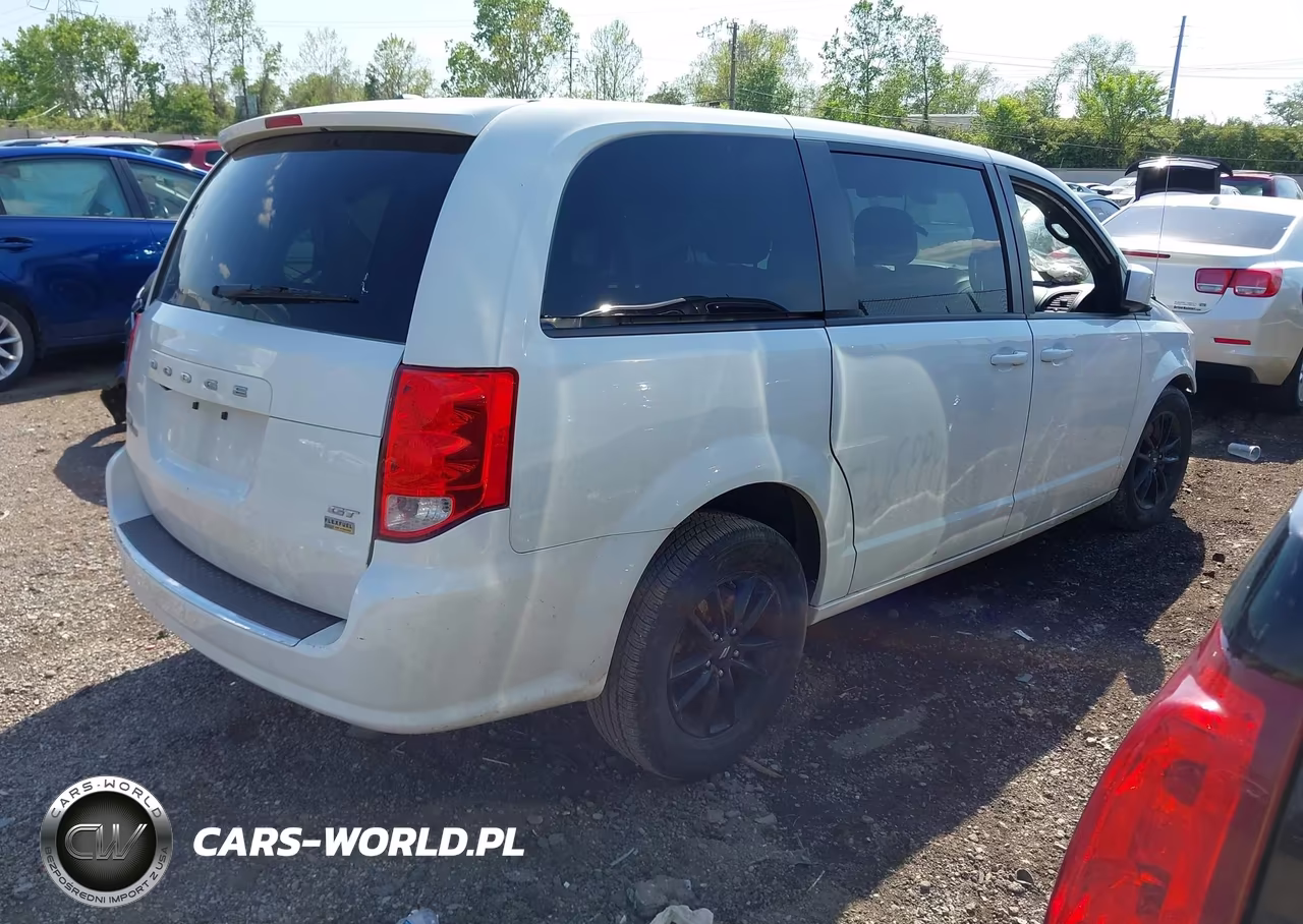 2019 Dodge Grand Caravan Gt VIN:2C4RDGEG2KR670233 - 4