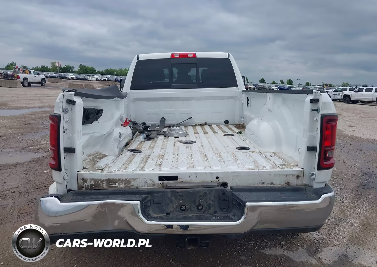2025 Ram 3500 Tradesman 4X4 8' Box VIN:3C63RRGL2SG520259 - 18