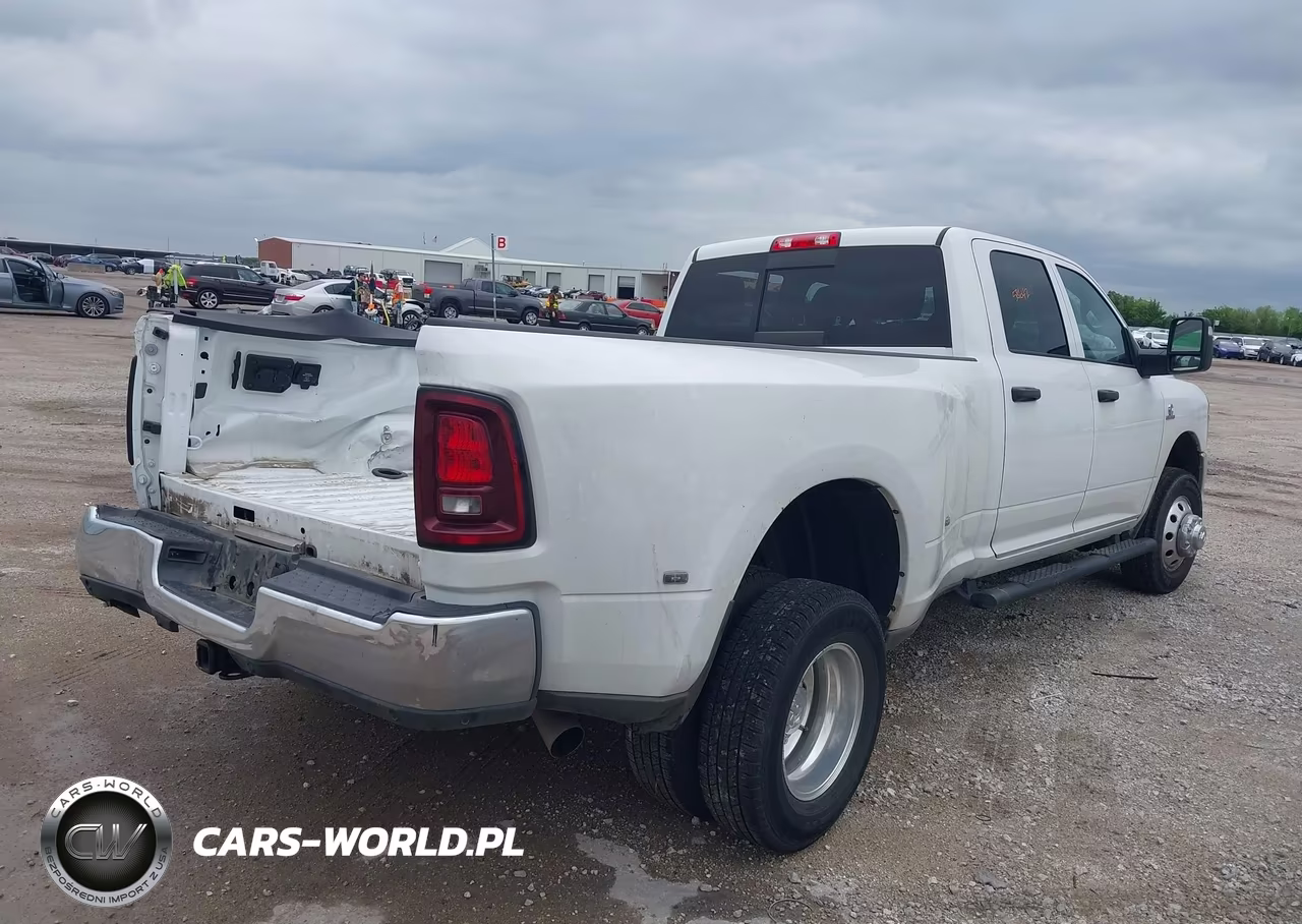 2025 Ram 3500 Tradesman 4X4 8' Box VIN:3C63RRGL2SG520259 - 4