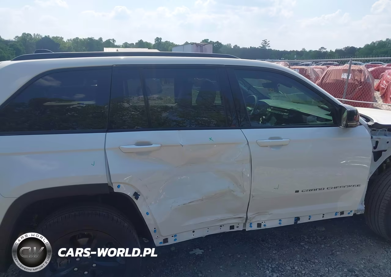 2025 Jeep Grand Cherokee Limited 4X2 VIN:1C4RJGBG5SC315059 - 6