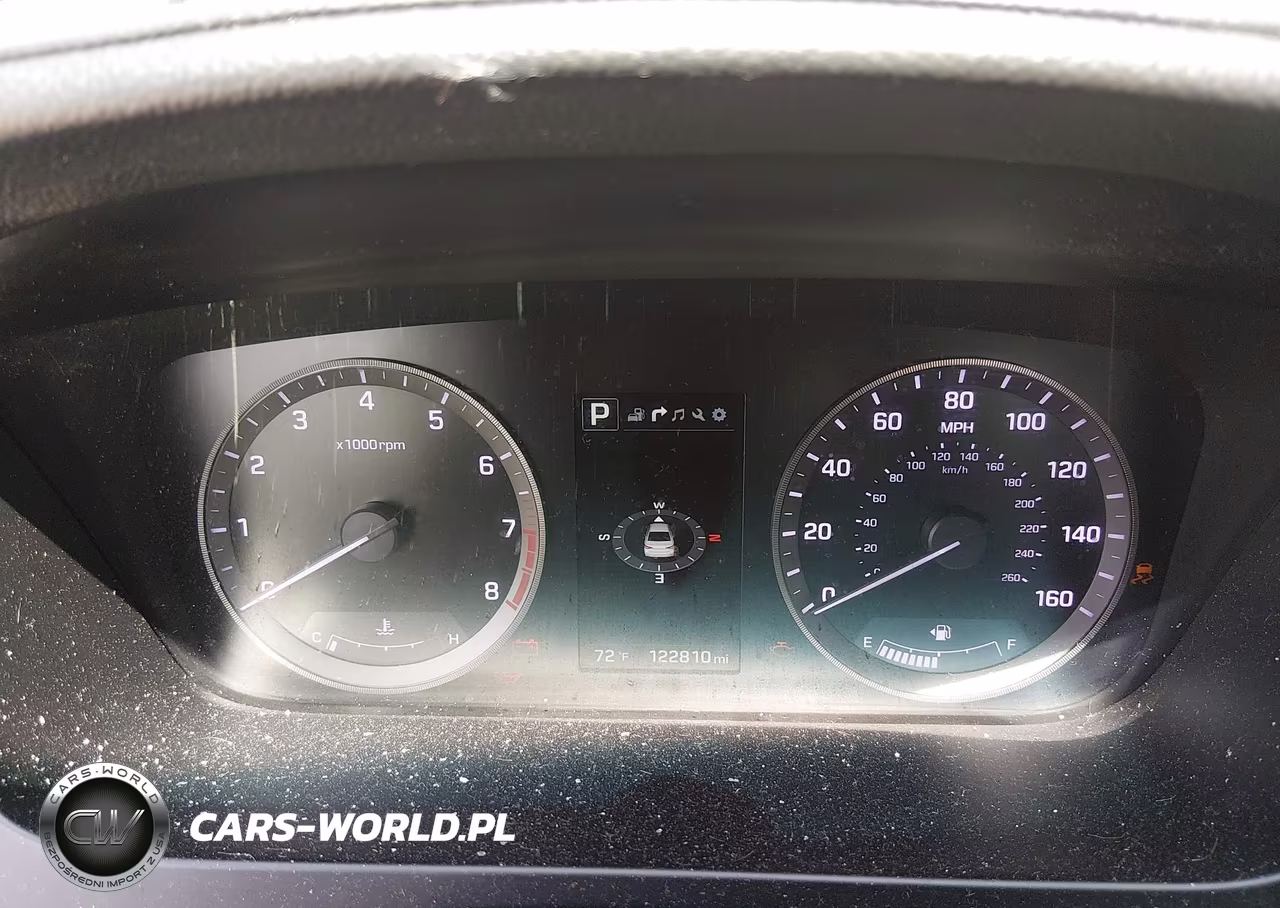 2016 Hyundai Sonata Sport VIN:5NPE34AF8GH376417 - 15