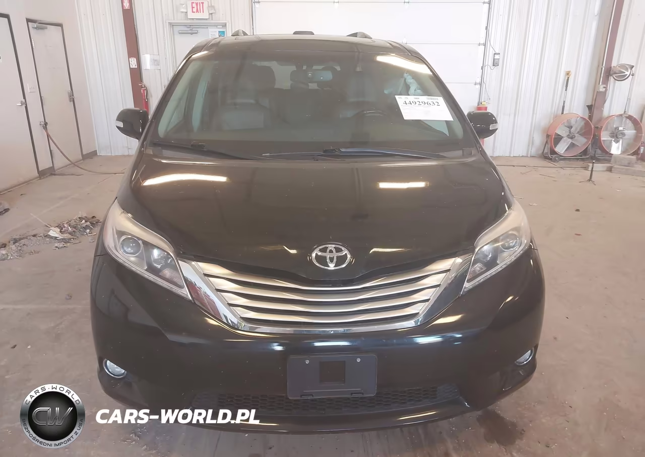 2017 Toyota Sienna Limited Premium 7 Passenger VIN:5TDDZ3DC1HS173452 - 12