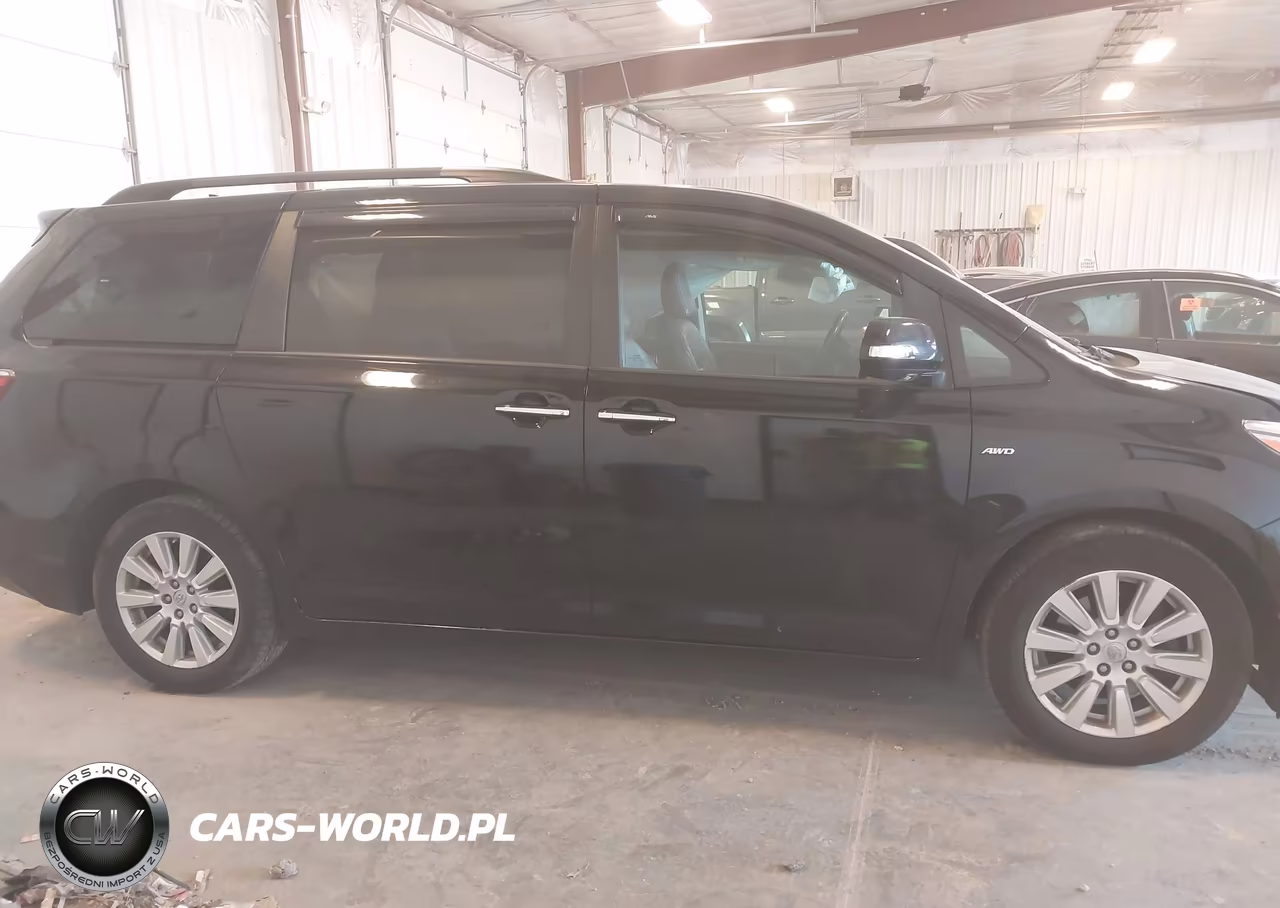 2017 Toyota Sienna Limited Premium 7 Passenger VIN:5TDDZ3DC1HS173452 - 13