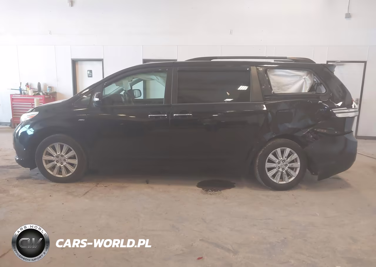 2017 Toyota Sienna Limited Premium 7 Passenger VIN:5TDDZ3DC1HS173452 - 14