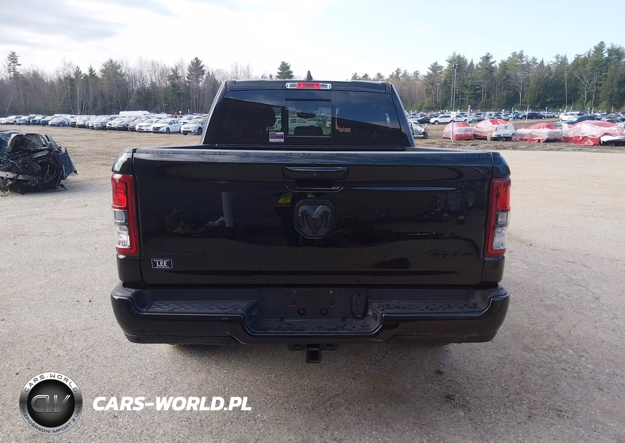 2023 Ram 1500 Big Horn 4X4 5'7 Box VIN:1C6RRFFG3PN700944 - 17