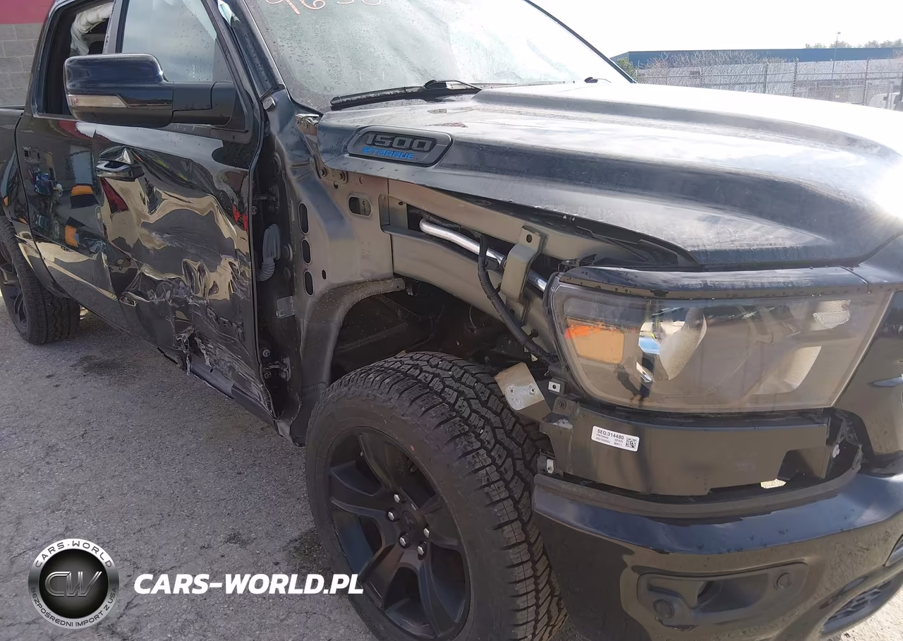 2023 Ram 1500 Big Horn 4X4 5'7 Box VIN:1C6RRFFG3PN700944 - 18
