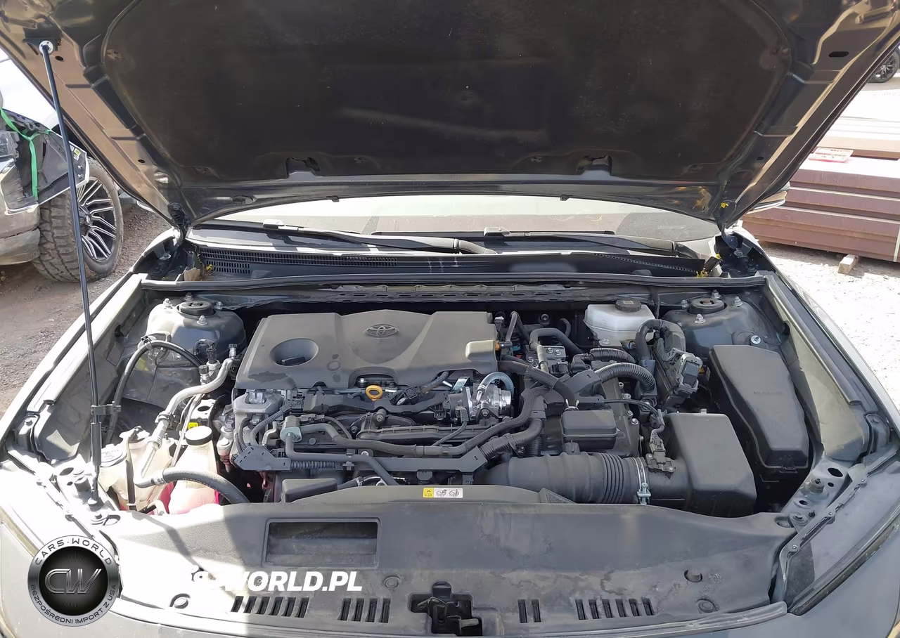 2025 Toyota Camry Le VIN:4T1DAACK7SU010887 - 10