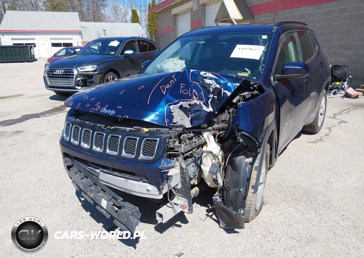 2018 Jeep Compass Latitude 4X4 VIN:3C4NJDBB4JT144776 - 6