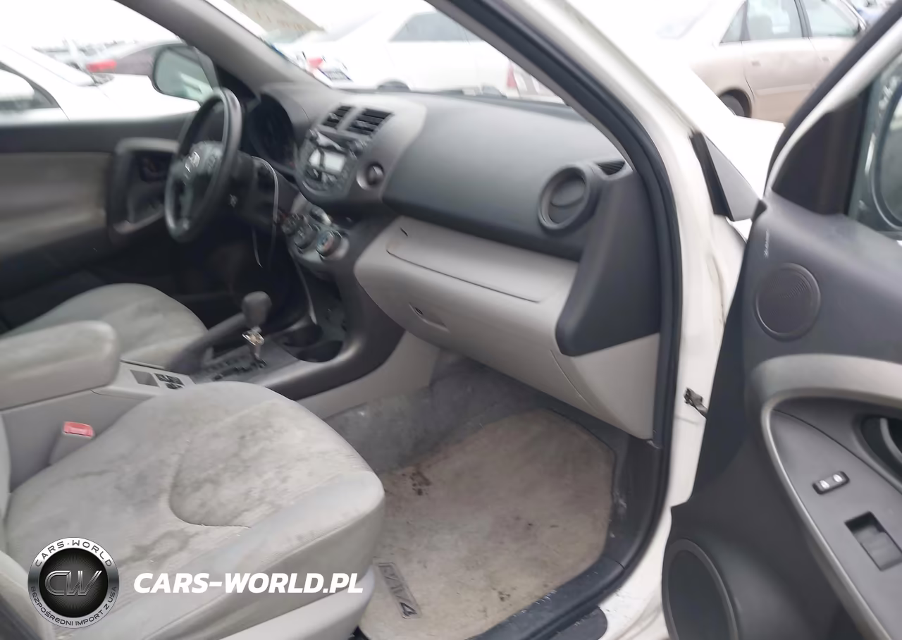 2011 Toyota Rav4 VIN:2T3ZF4DV8BW061484 - 5