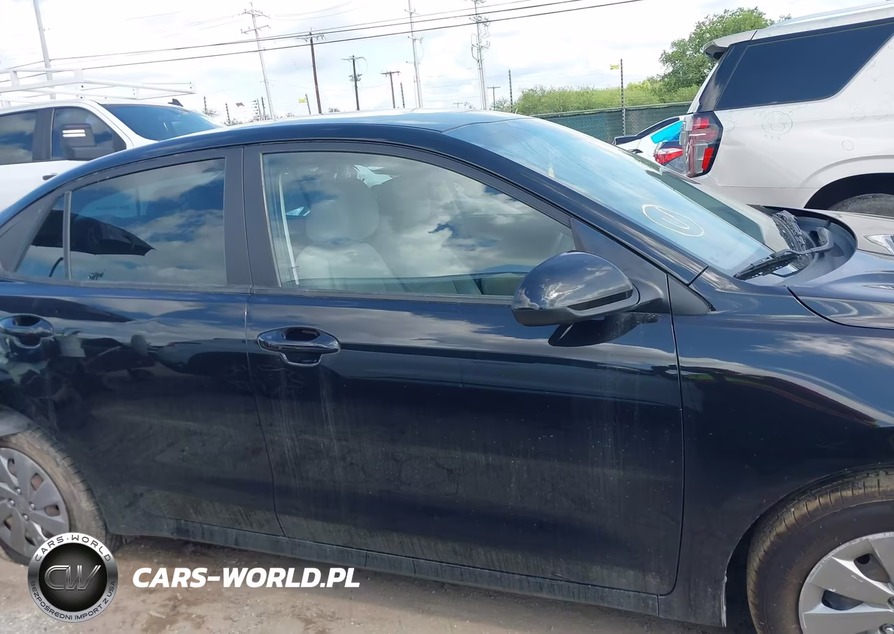 2020 Kia Rio S VIN:3KPA24AD1LE328742 - 14