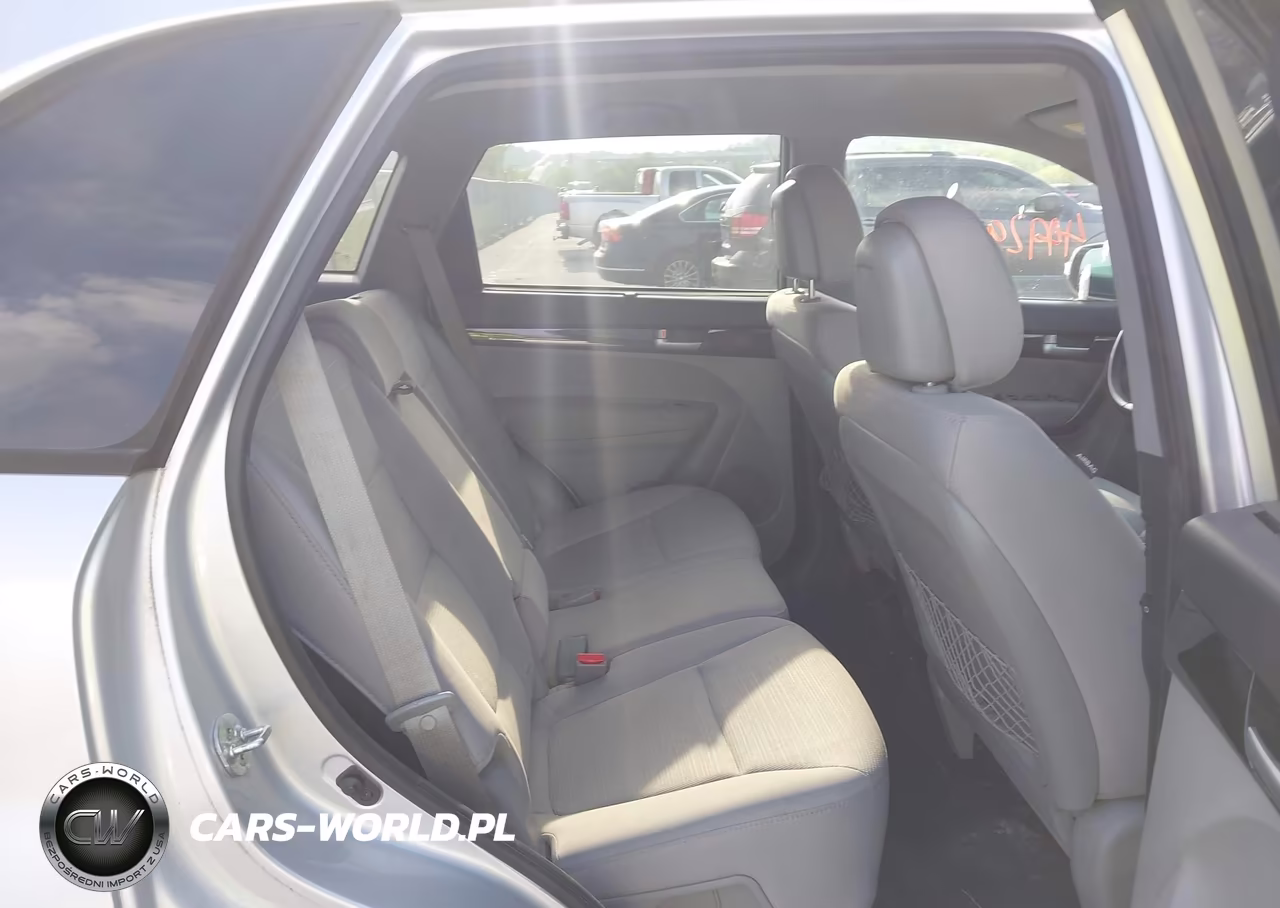2015 Kia Sorento Lx VIN:5XYKT3A65FG587609 - 8