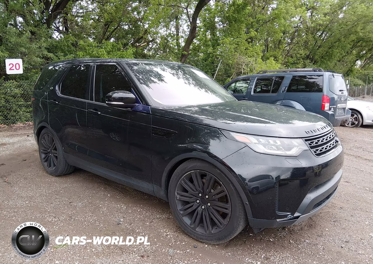 2017 Land Rover Discovery First Edition