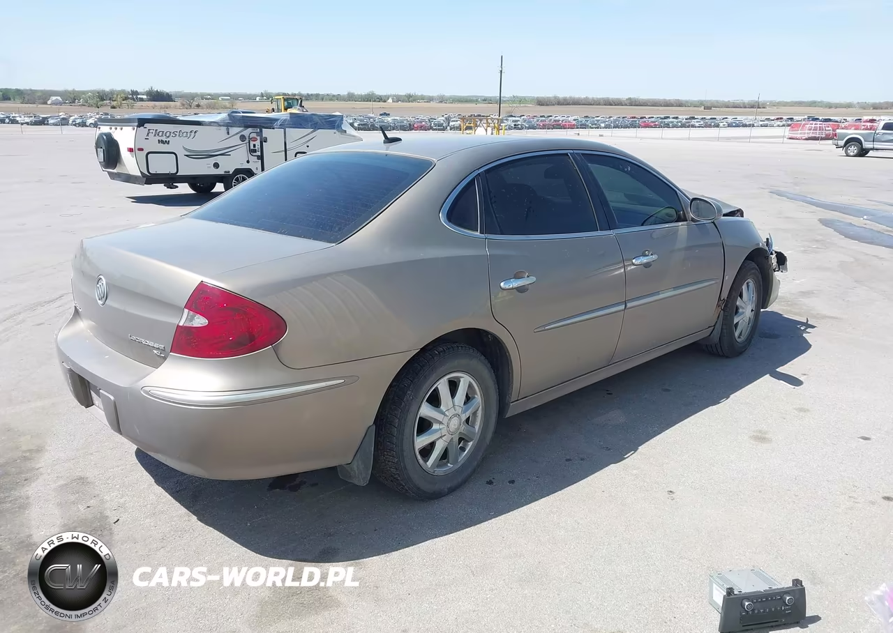 BUICK LACROSSE VIN:2G4WD582161233427 - 4