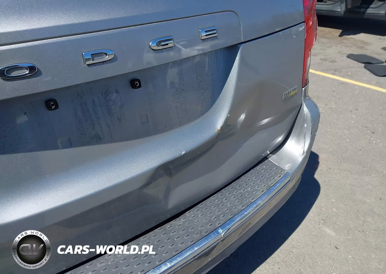 2013 Dodge Grand Caravan Sxt VIN:2C4RDGCG3DR627008 - 13