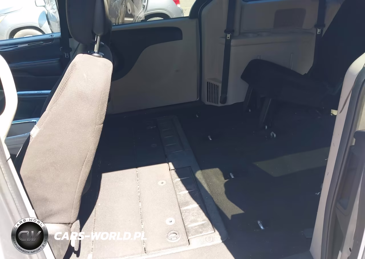 2013 Dodge Grand Caravan Sxt VIN:2C4RDGCG3DR627008 - 8