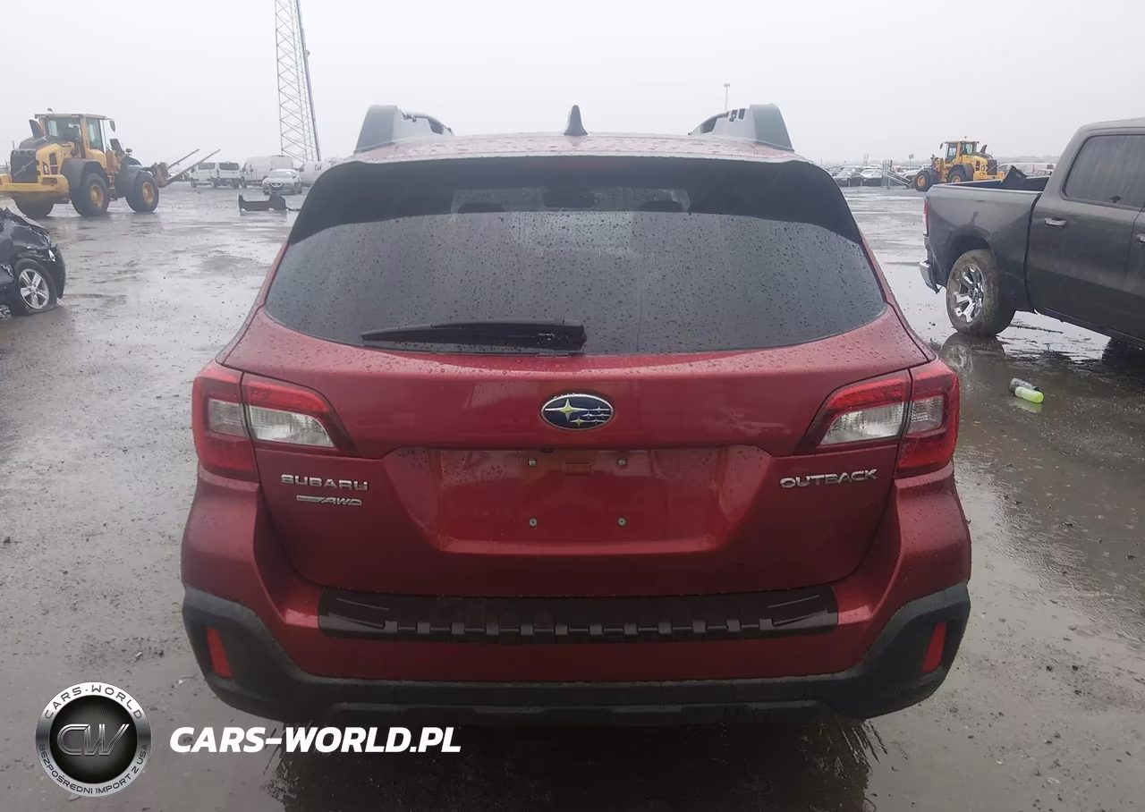 2018 Subaru Outback 2.5I Premium VIN:4S4BSACC5J3356423 - 16