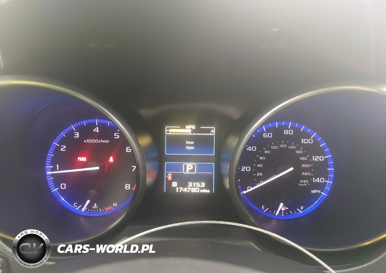 2018 Subaru Outback 2.5I Premium VIN:4S4BSACC5J3356423 - 7