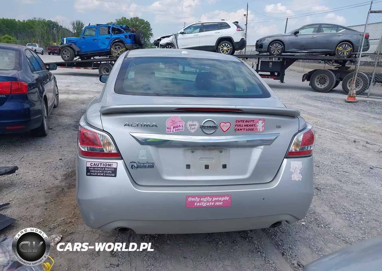 2015 Nissan Altima 2.5 S VIN:1N4AL3APXFC223300 - 17